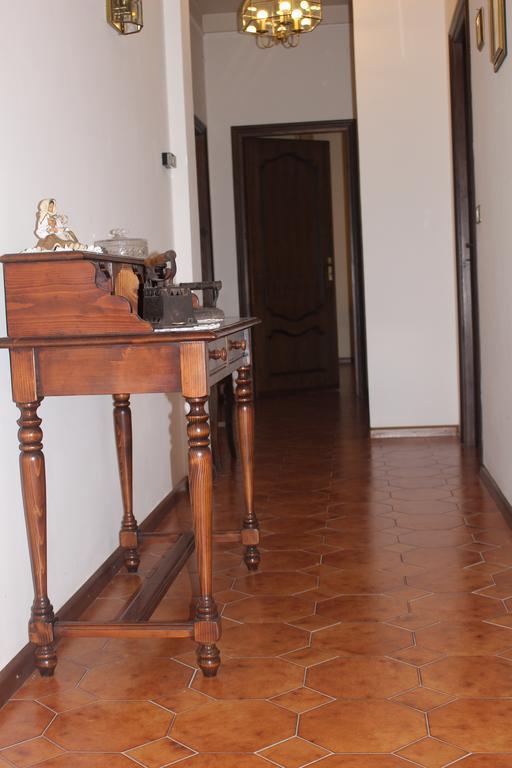 Apartamento House In Caramagna Imperia Habitación foto